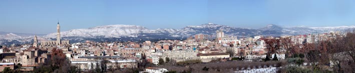Vista panoràmica de la Ciutat de Valls nevada